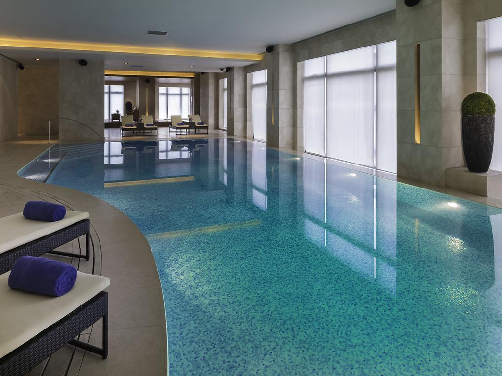 Marco Polo Wuhan Hotel Екстериор снимка